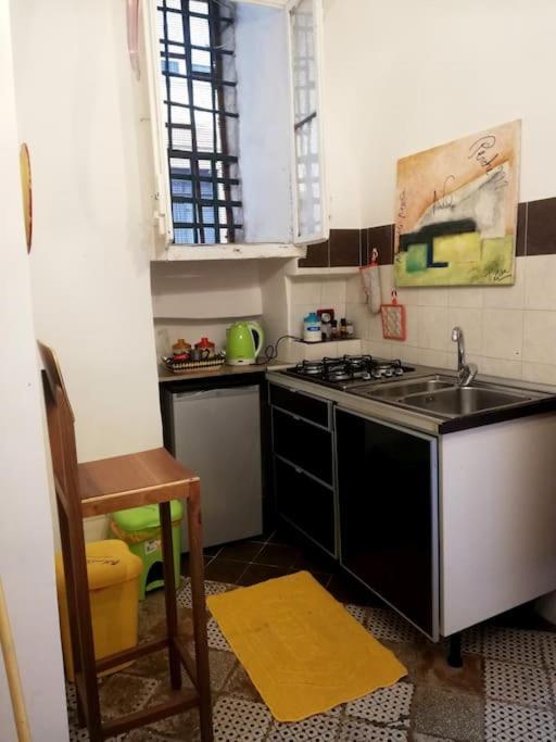 Appartamento Il Cortiletto, Spazio Alla Fantasia Napoli Esterno foto